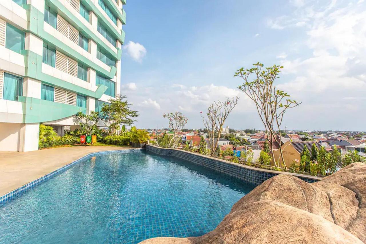 Redliving Apartemen Grand Kamala Lagoon - Pekayon Tower Barclay North Bekasi Bagian luar foto