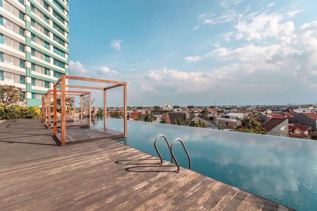 Redliving Apartemen Grand Kamala Lagoon - Pekayon Tower Barclay North Bekasi Bagian luar foto